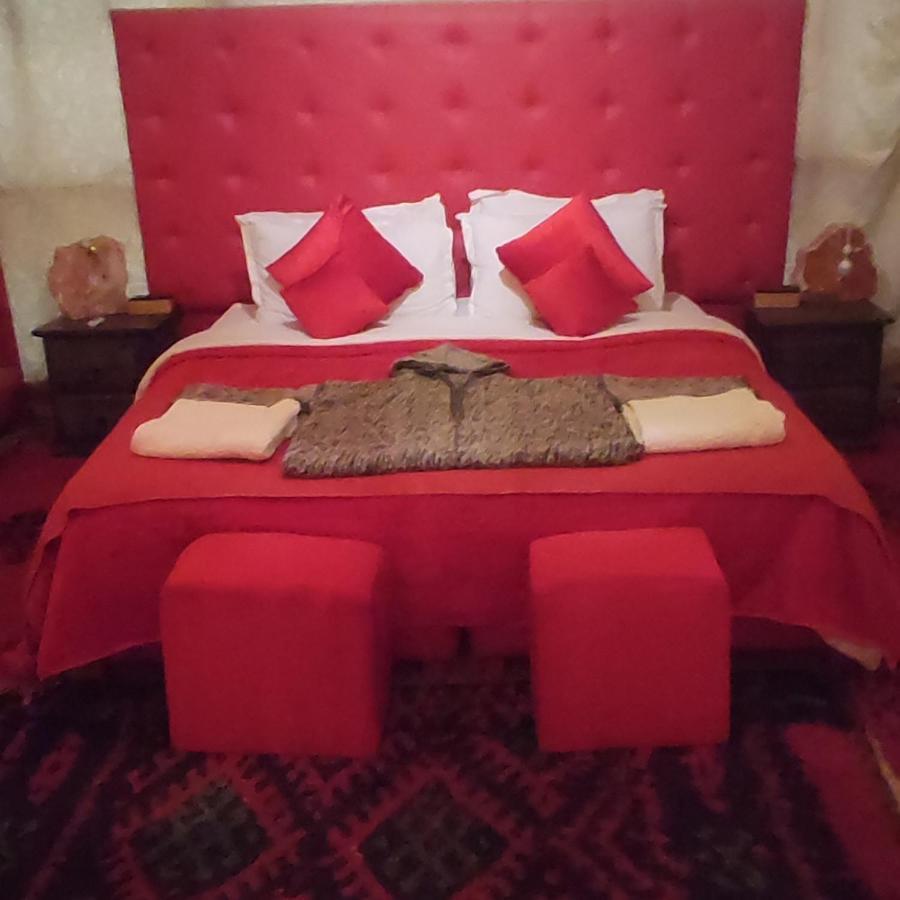 Overnight Luxury Camp Merzouga Bagian luar foto