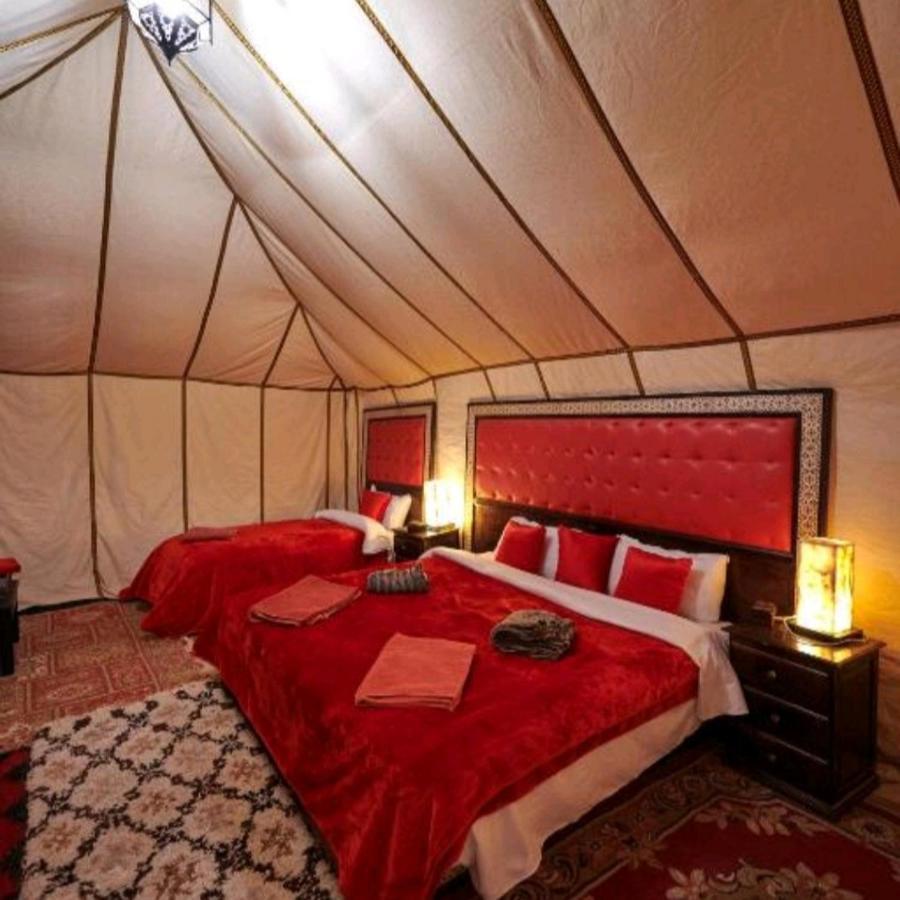 Overnight Luxury Camp Merzouga Bagian luar foto