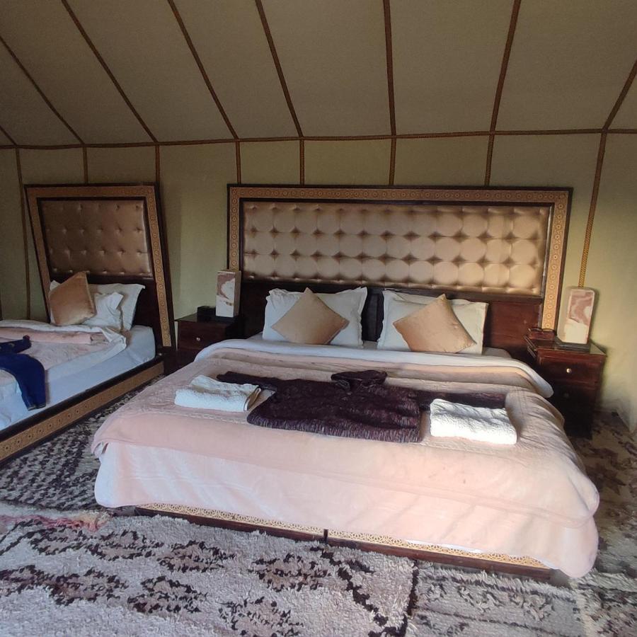 Overnight Luxury Camp Merzouga Bagian luar foto
