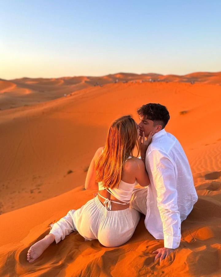 Overnight Luxury Camp Merzouga Bagian luar foto