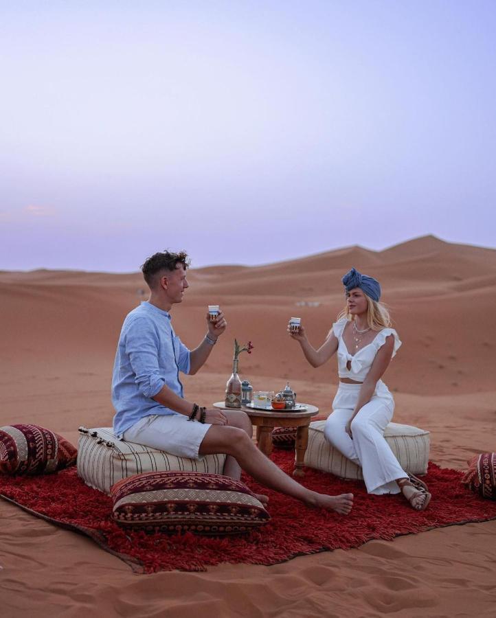 Overnight Luxury Camp Merzouga Bagian luar foto