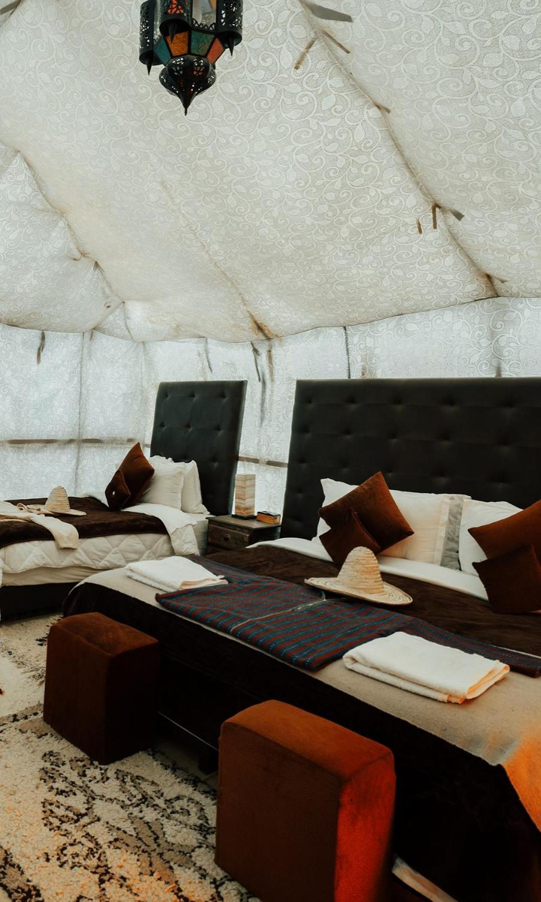 Overnight Luxury Camp Merzouga Bagian luar foto